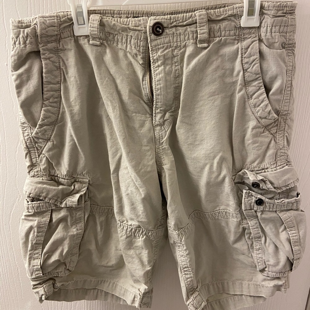 AE Men’s Cargo Shorts